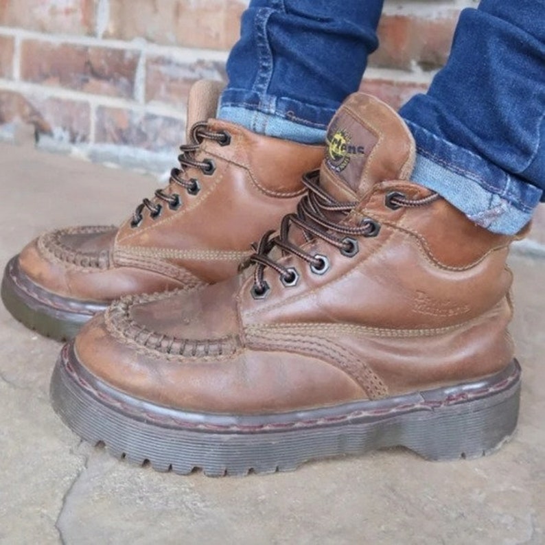 dr martens moc toe
