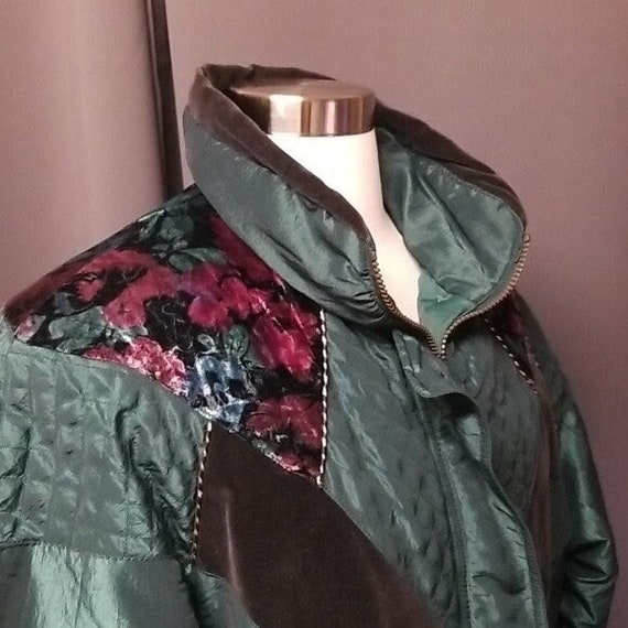 Vintage 80s Metallic Green Floral Puffer Coat Med… - image 6