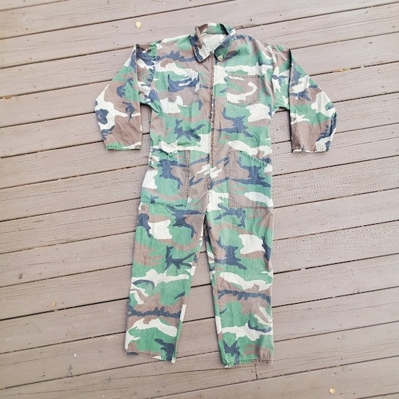 Vintage 90s Y2k Retro Military Camo Camouflage Print