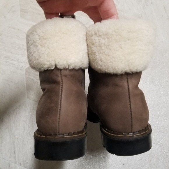 Blondo leather and shearling zipped winter boot size 8.5 Blondo | Shoes | Blondo Usa Nwob Hostel Snow Bootie Size 8  main image 2