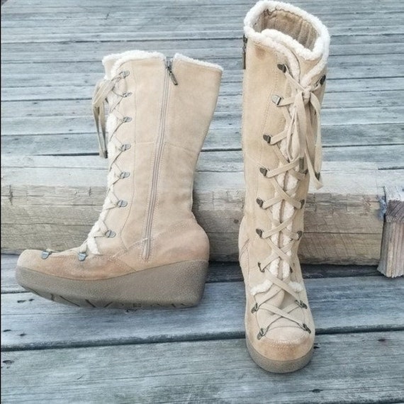 R2 VTG Y2k Tan Suede Leather Chunky Winter Platform Boots Lace-up