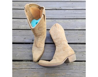 90s y2k Rocket Dog Cowboy Boots Tan Suede Western Pointed Toe Stitching Size 7.5