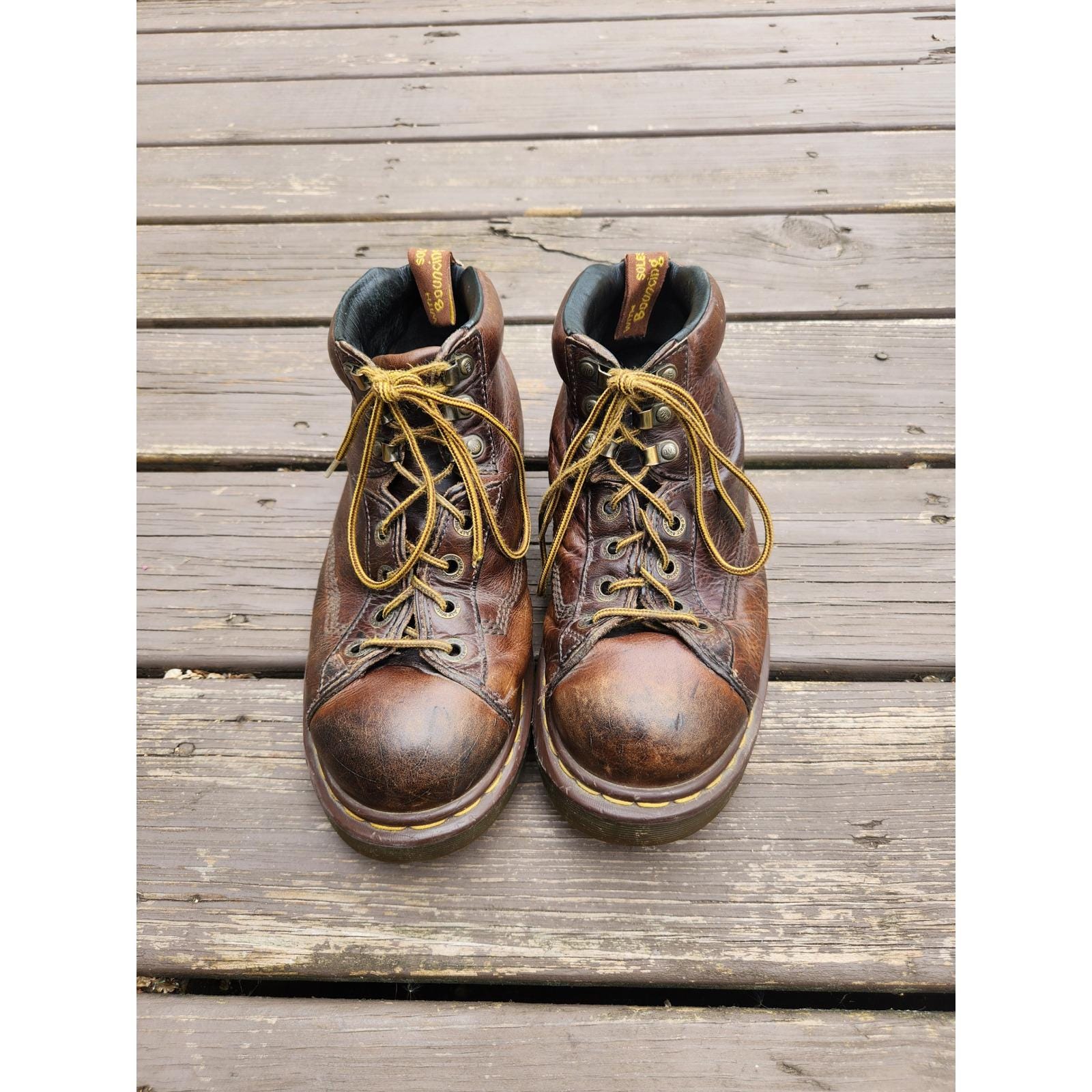 Dr. Martens 8287 brown leather lace up boots Dr. Martens 8287 Boots Brown Leather Made in England Lace up  main image 2