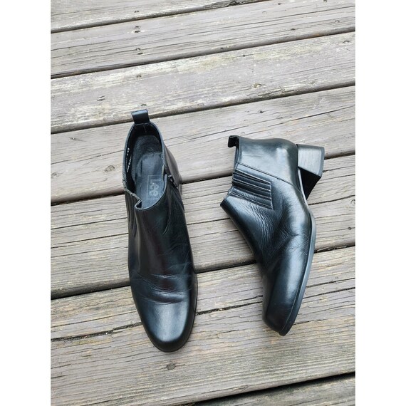 Vintage Lee Riveted Tucker Ankle Boots Black Leather Block Heel Zip Up Size 9.5M