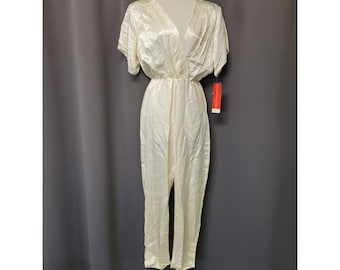 Blondie and Me Jumpsuit Cream 80s Vintage Open Back Padded Shoulder Size 9 NWT