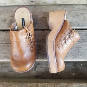 Vintage 90s y2k Xhiliration Camel Tan Vegan Leather Chunky Platform Clogs Mules