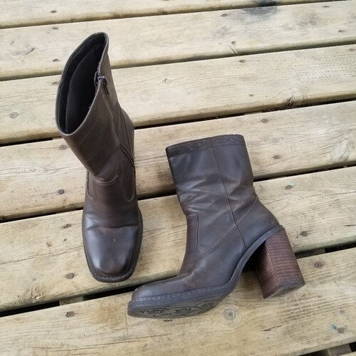skechers chunky platform boots