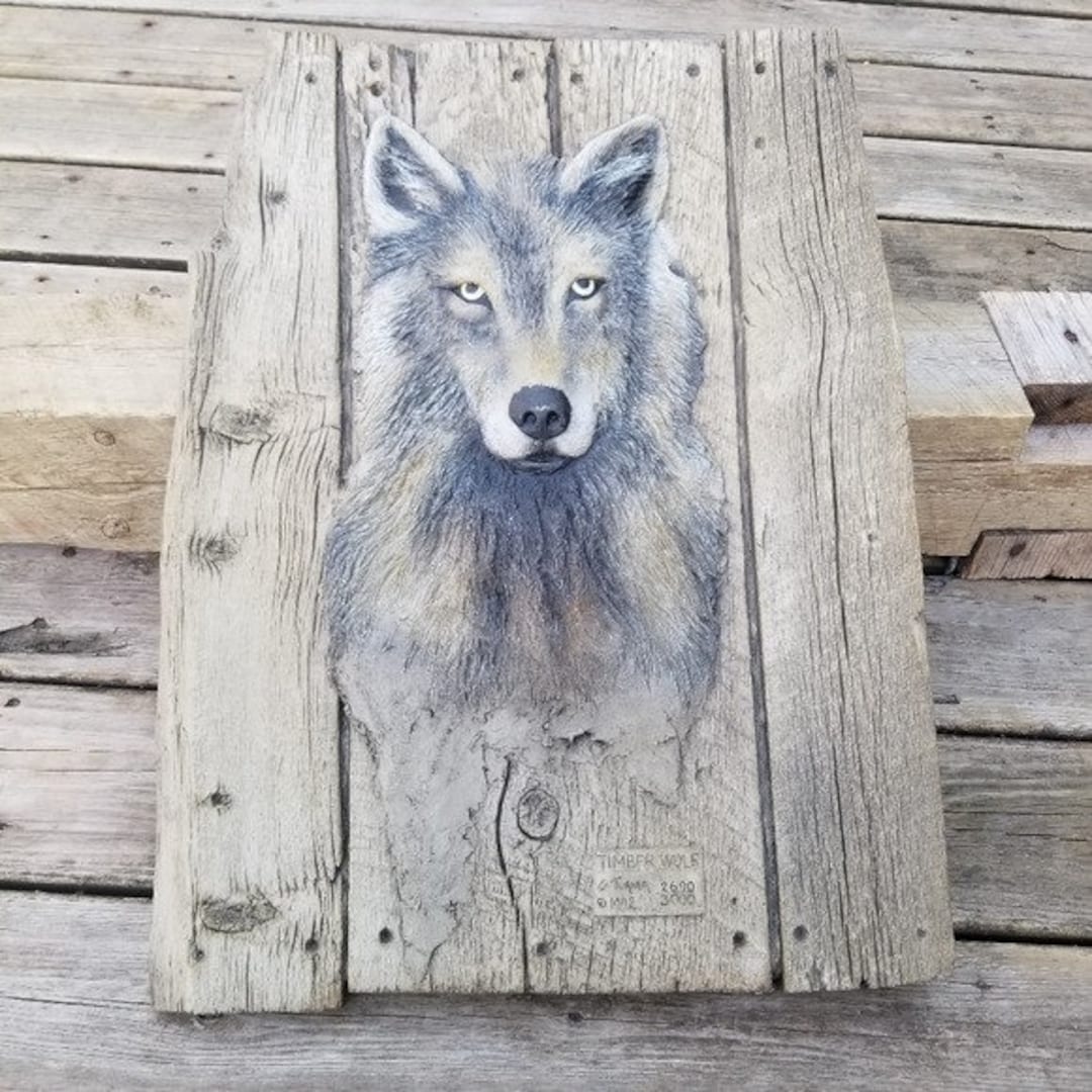 Timber Wolfの彫像、美術工芸品 Timber Wolf sculpture :: Behance