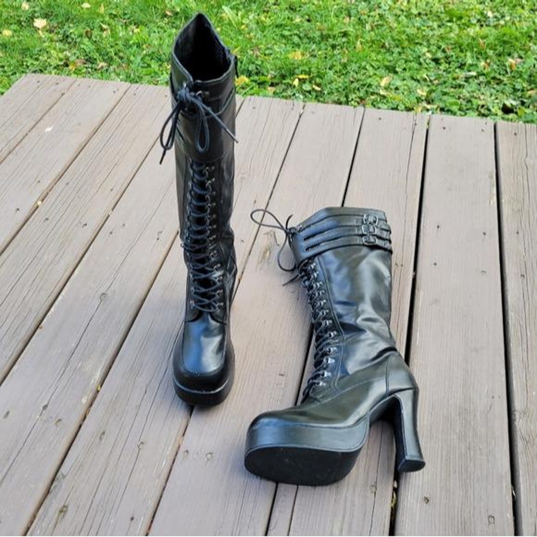 archive vintage leather boots 38 y2k ブーツ Vintage 90s Y2k Tuk Black Faux Leather Platform Lace up Bratz Goth