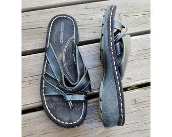 Sandalias Bratz Jammers vintage de los 90, estilo Y2K, negras, con plataforma, tiras y tira entre los dedos. Talla 10.