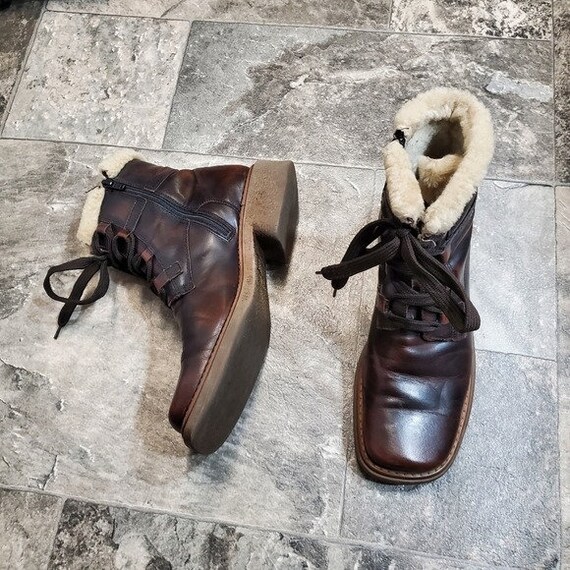 Vintage 90s y2k Bratz Brown Leather Chunky Heel S… - image 8