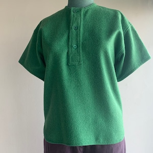 70s Pure Wool Green Pullover - Waverley Mills Australia - Size S-M