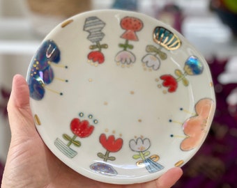 Tulip Garden Plate