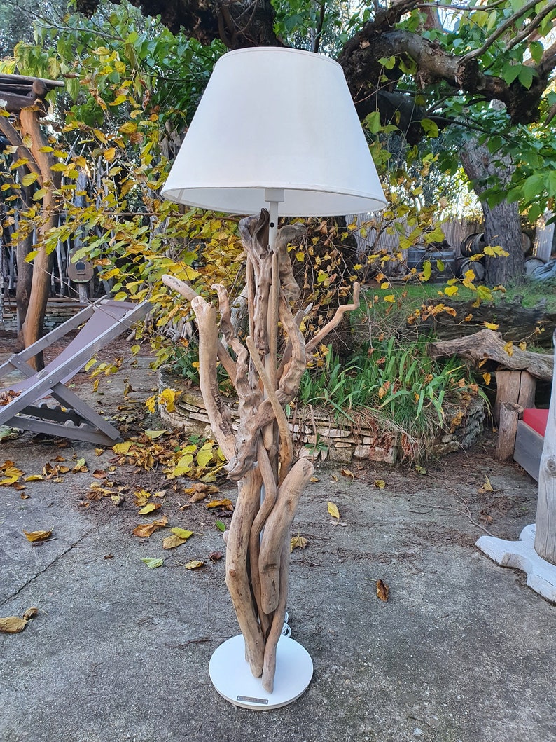 Lampadaire en Bois Flotté image 8