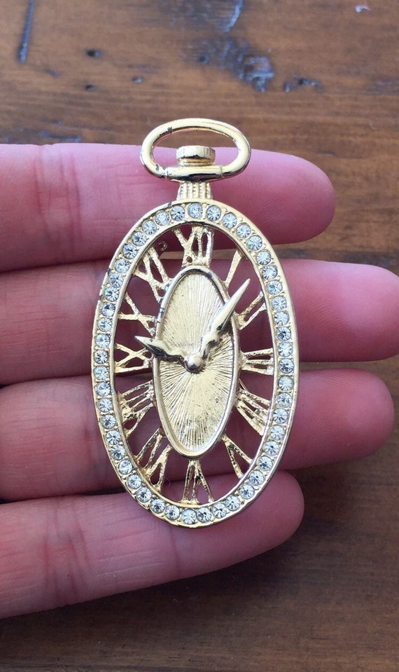 Pocket Watch Shaped Brooch Pin - Etsy