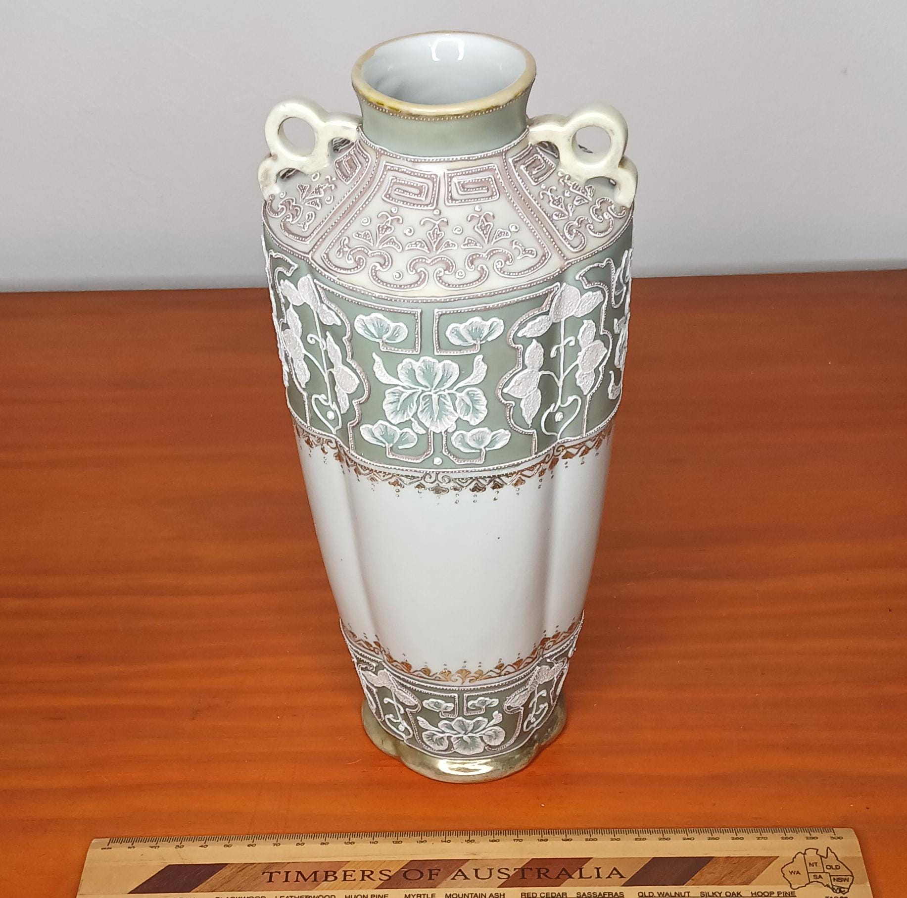 I.E. & C. Co. Japan Hand-Painted Vase 花瓶 I E C and Co Japan - Etsy