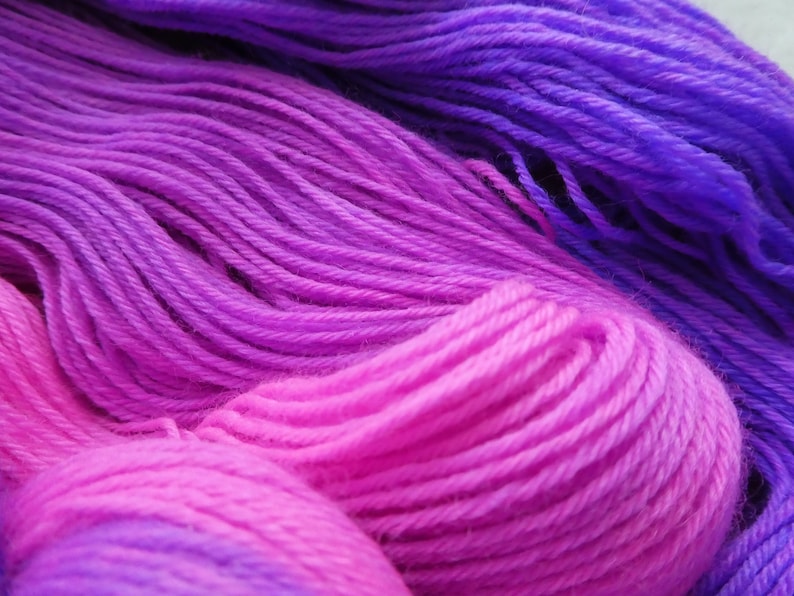 Handdyed 8020 corriedalenylon fingering weight yarn Grape Fizz