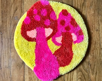 Mushroom Rug, Tufted Mushroom, Yellow Mushroom Rug, Cottagecore Rug, Aesthetic Rug, Wall Art, Retro Wall Art, Pink Mushroom Rug