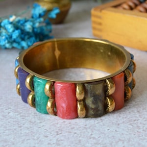 Vintage Multicolor Bangle Bracelet: Chunky 1980s Hippie Style