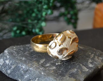 Vintage White Enamel Dome Ring, Chunky Retro Adjustable Ring 70s