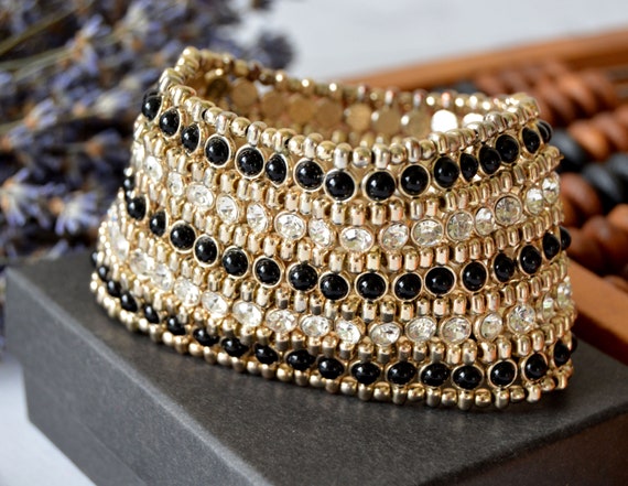 Stretch cuff bracelet deals