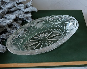 Vintage Oval Glass Serving Bowl: Geometric Cut Texture, 1980s
