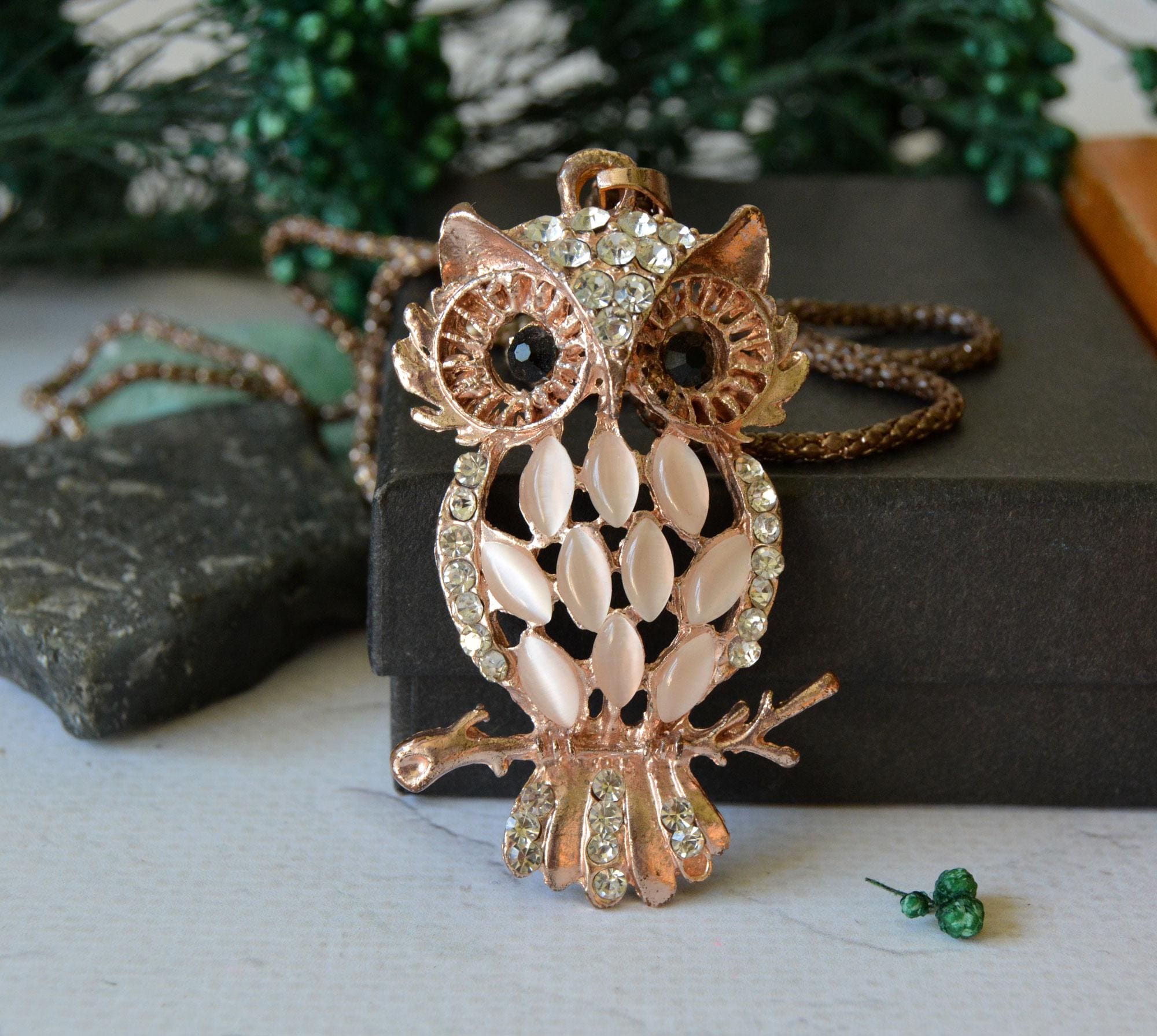 Vintage Jeweled Owl Pendant Necklace: Gold Tone Rhinestone Woodland Jewelry