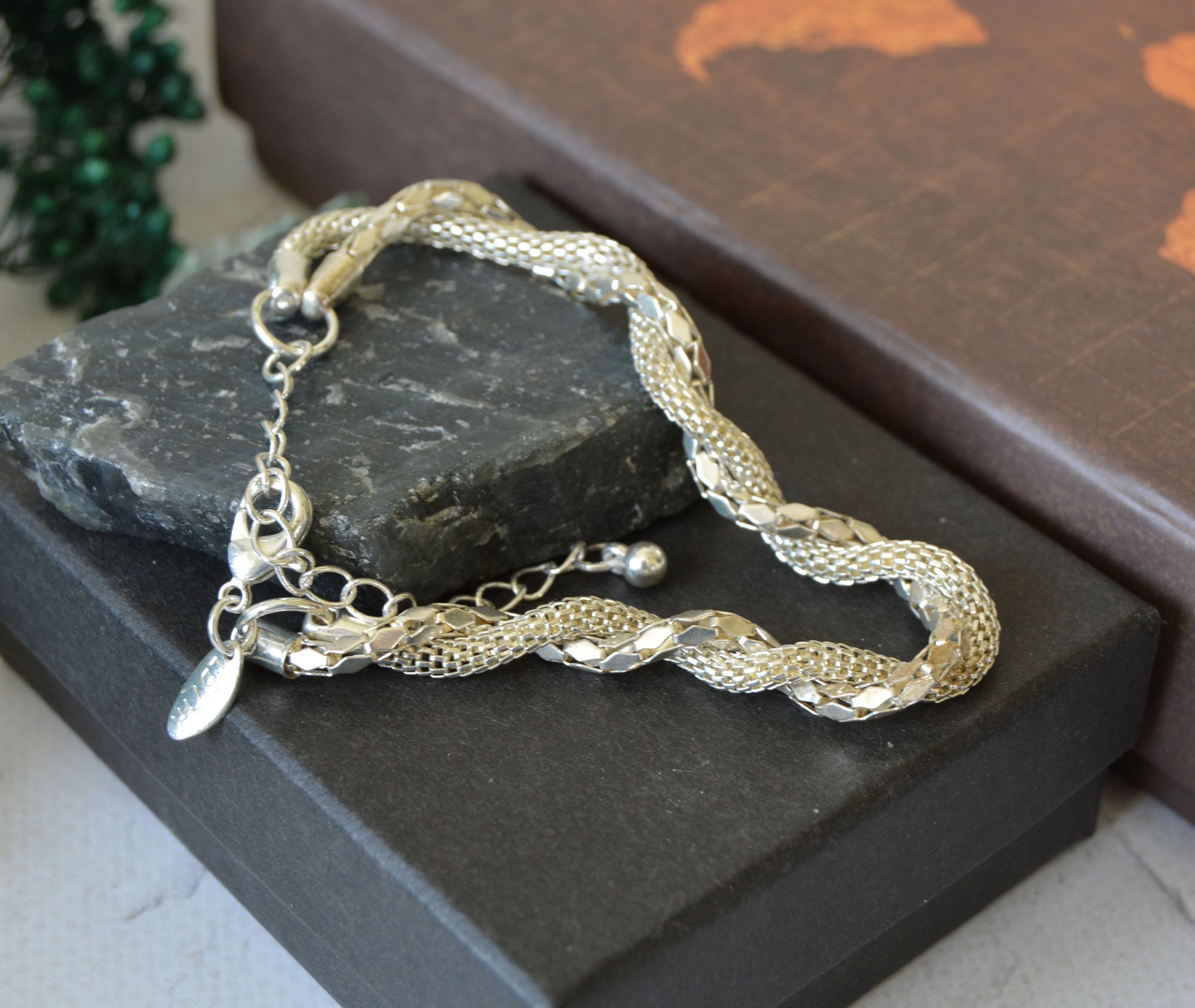 Vintage LBVYR Signed Bracelet, Silver Tone Mesh Chain
