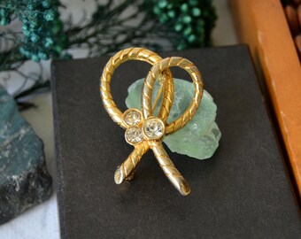 Vintage Gold Tone Rope Brooch: Rhinestone Accent, 1970s Jewelry