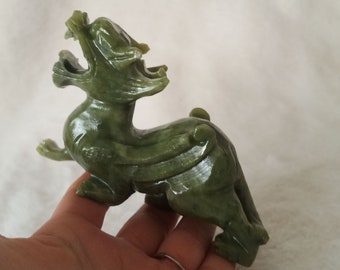 Chinese Natural  green Jade Statue    / Hand Carved  QiLin  Statue    L824