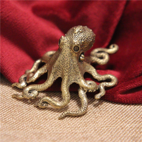 Silver Octopus Wine Bottle Holder Quirky Wine Holder Decor - Etsy Silver Octopus Wine Bottle Holder  Quirky Wine Holder Decor  - Etsy
