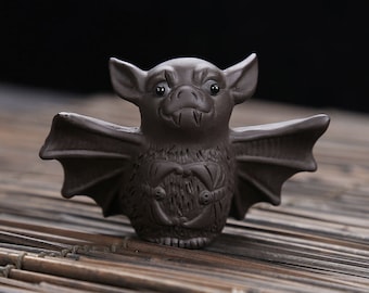 China Yixing Zisha Tea Pet Decoration/Carving bat  Personality  Home Office Decoration