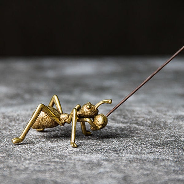 2 mini animaux de compagnie de thé de fourmi en cuivre pur faits à la main, petites décorations mignonnes créatives de bureau à la maison