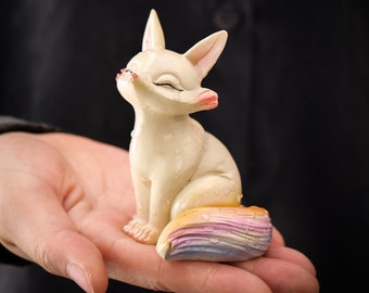 Color-changing tea pet couple little fox sculpture / home study desk decoration