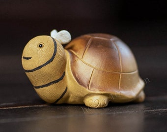 China Yixing Zisha Tea Pet turtle honey/  Personality  Home Office Decoration