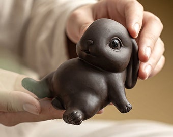 China Yixing Purple Clay Tea Pet Decoration/Handmade Rabbit Personality Home Office Decoration