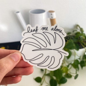 Blatt Me Alone Vinyl Aufkleber