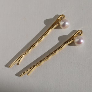 18K Gold Freshwater Pearl Hair Clip, Freshwater Pearl Hair Pin; Pearl Hairclip; Wedding Hair Pin; Minimalist Dainty Pearl Bobby Pins