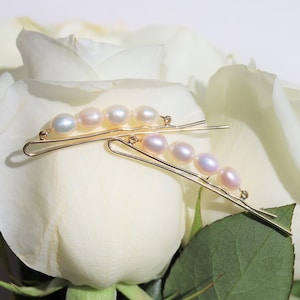 18K Gold Freshwater Pearl Hair Clip, Freshwater Pearl Hair Pin; Pearl Hairclip; Wedding Hair Pin; Minimalist Dainty Pearl Bobby Pins