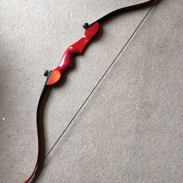 Arrow Season 3:  Roy Harper/Arsenal Bow Replica