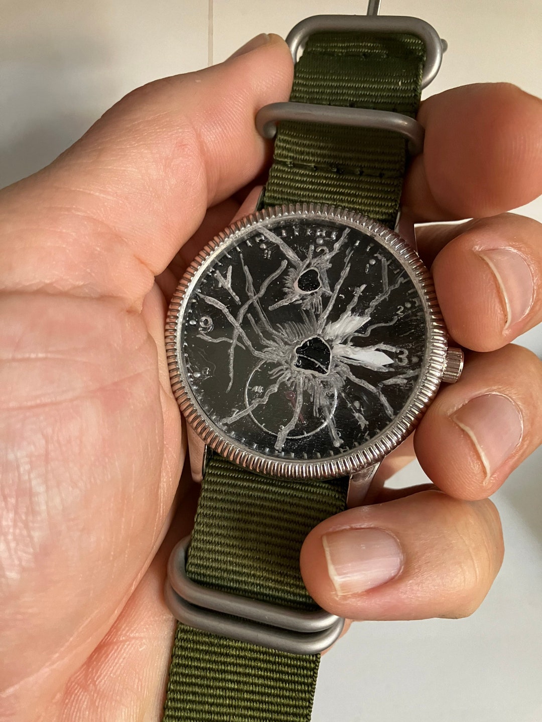 Looking for] Similar Wristwatch from The Last of Us Game : r/Watches