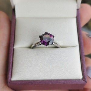 Stunning Vintage 925 Silver Deep Purple Cz or Lab Sapphire Solitaire Ring Sz 11/5.5 Approx