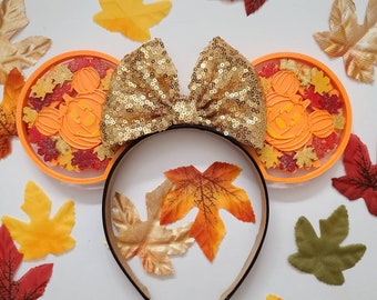 Pumpkin wreath 3d ear with gold glitter