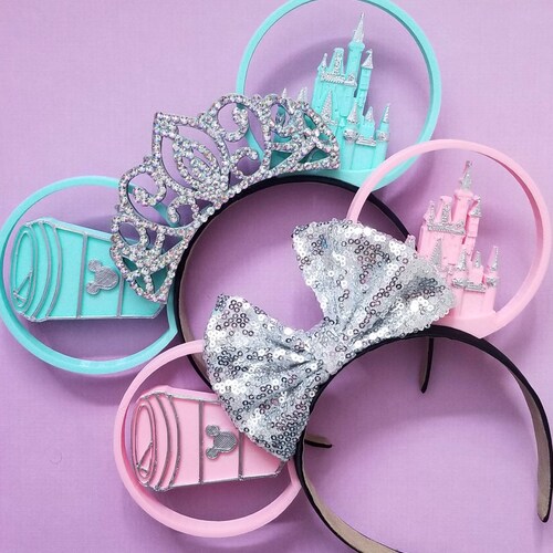 Coffee and Castles, 3d ears