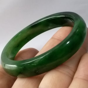 53.1mm Natural GREEN Nephrite jade hand carved Greenstone Canadian jade Maori style Lady Bangle Pounamu NZ jasper Round Female hand Bracelet