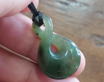 Natural GREEN Nephrite jade Greenstone Canadian jade Maori style pendant necklace Pounamu NZ jasper Hook