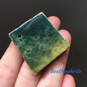 Natural GREEN Nephrite jade hand carved Greenstone Canadian jade Maori style pendant  140