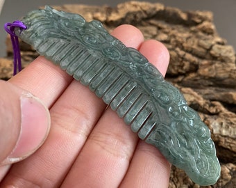 Jadeíta guatemalteca azul natural Vintage Dragon Comb Pandant Grado A collar de jade regalo para su piedra guatemalteca Feng Shui jade