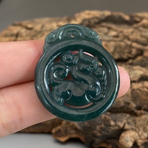 Jadeíta guatemalteca azul natural Vintage Dragon Pandant Grado A regalo de collar de jade Pixiu para su piedra de Guatemala Feng Shui jade