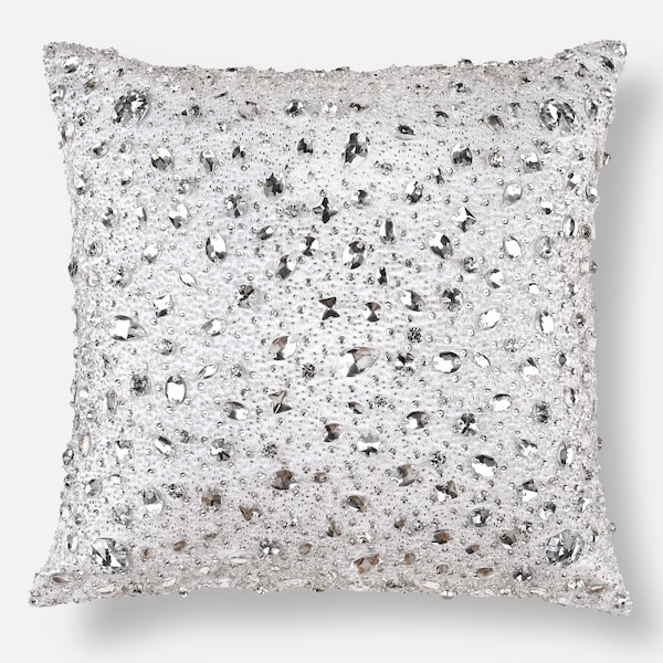 Capa de almofada de cetim branco com aplicações de cristais, almofada decorativa luxuosa e glamorosa.